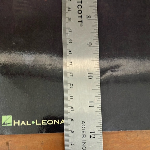 Music book: Sarah McLachlan Songbook for piano vocal and guitar - Picture 13 of 15